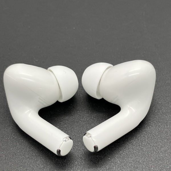 【中古】MagSafe充電ケース(USB-C)付きAirPods Pro(第2世代) MTJV3JA【日本橋】