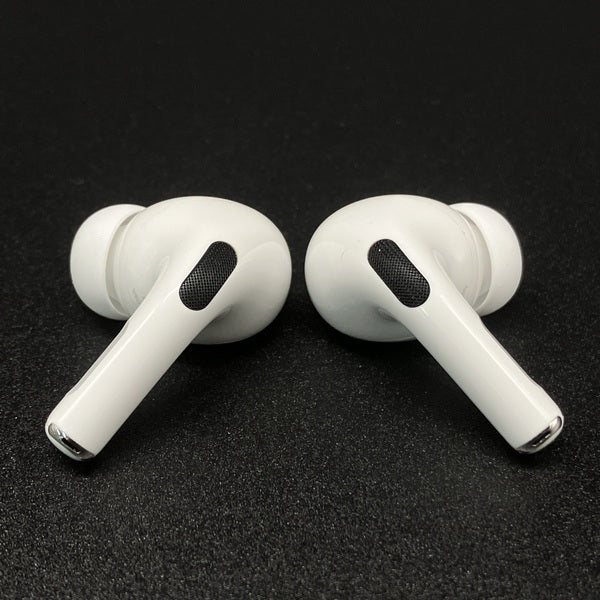 【中古】MagSafe充電ケース(USB-C)付きAirPods Pro(第2世代) MTJV3JA【秋葉原】