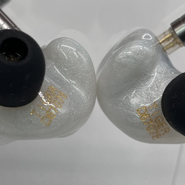 【中古】WHITE TIGER 【QDC-TIGER-S-WH】【秋葉原】