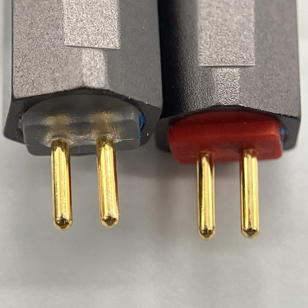 【中古】Oct8via 2pin-4.4mm【秋葉原】