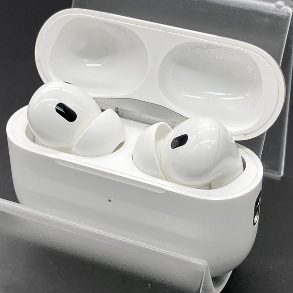 【中古】MagSafe充電ケース(USB-C)付きAirPods Pro(第2世代) MTJV3JA【日本橋】