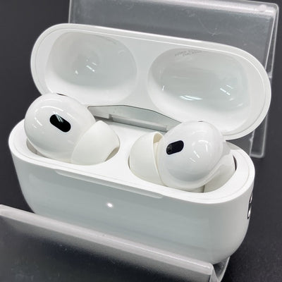 【中古】MagSafe充電ケース(USB-C)付きAirPods Pro(第2世代) MTJV3JA【名古屋】