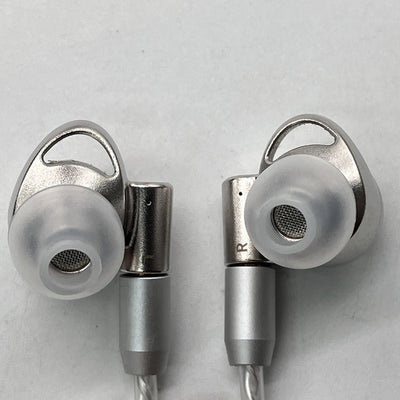 【中古】Scyne α01【PE-Sa01PC】【秋葉原】