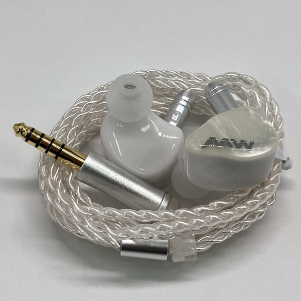 AAW 【中古】Z06 Blanc Edition(Universal Fit)【名古屋】 – e☆イヤホン