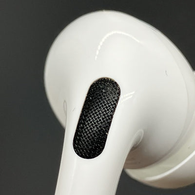 【中古】MagSafe充電ケース(USB-C)付きAirPods Pro(第2世代) MTJV3JA【秋葉原】