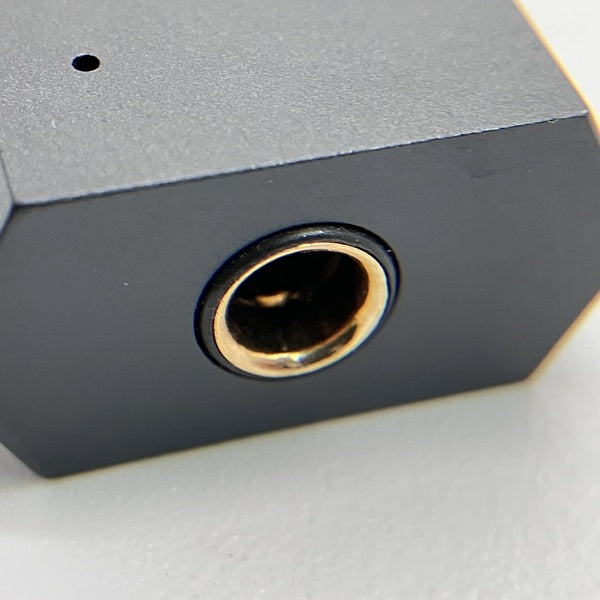 【中古】AK HC3 【IRV-AK-HC3】【日本橋】