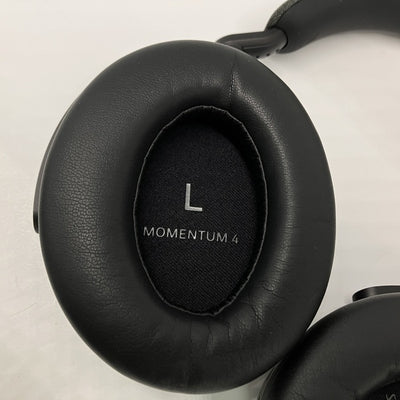 【中古】MOMENTUM 4 Wireless ブラック 【M4AEBT BLACK】【秋葉原】