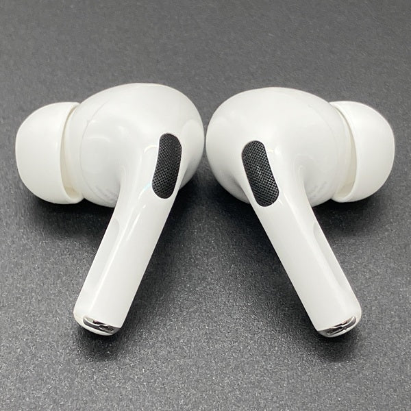 【中古】MagSafe充電ケース(USB-C)付きAirPods Pro(第2世代) MTJV3JA【日本橋】