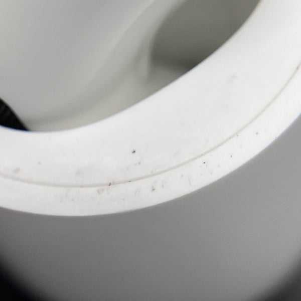 【中古】MagSafe充電ケース(USB-C)付きAirPods Pro(第2世代) MTJV3JA【日本橋】