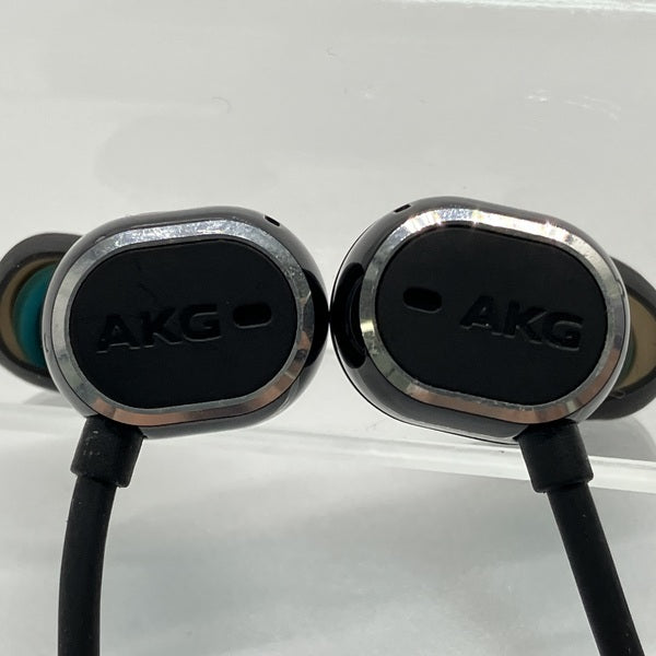 AKG 有線イヤフォン N20NC ブラック AKG 【中古】N20NC ブラック 【AKGN20NCBLK】【秋葉原】 – e☆イヤホン