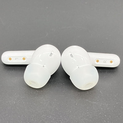 【中古】Air Pro 4 - White【仙台】