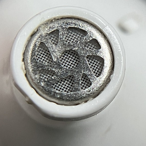 【中古】Air Pro 4 - White【仙台】