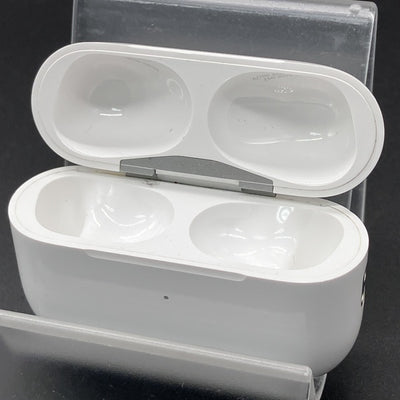 【中古】AirPods Pro (第2世代) 充電ケース (Lightning)【日本橋】