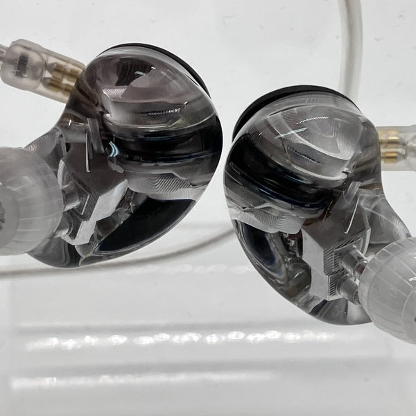 水月雨 (MOONDROP) 【中古】Moondrop x Crinacle DUSK【秋葉原】 – e