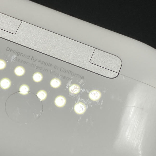 【中古】MagSafe充電ケース(USB-C)付きAirPods Pro(第2世代) MTJV3JA【日本橋】