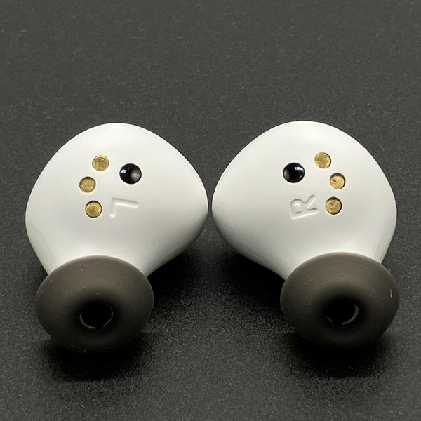 【中古】Arctis GameBuds White 【61682J】【秋葉原】