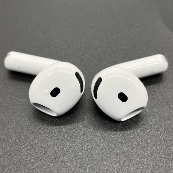 【中古】AirPods 4 MXP93J/A（アクティブノイズキャンセリング搭載）【秋葉原】