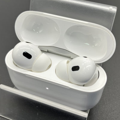 【中古】MagSafe充電ケース(USB-C)付きAirPods Pro(第2世代) MTJV3JA【秋葉原】