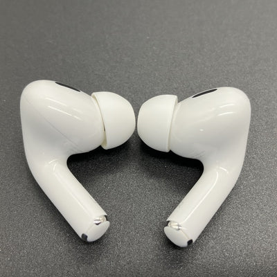 【中古】MagSafe充電ケース(USB-C)付きAirPods Pro(第2世代) MTJV3JA【秋葉原】