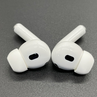 【中古】MagSafe充電ケース(USB-C)付きAirPods Pro(第2世代) MTJV3JA【秋葉原】