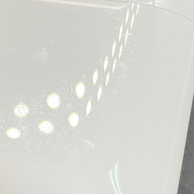 【中古】AirPods with Charging Case MV7N2J/A【秋葉原】