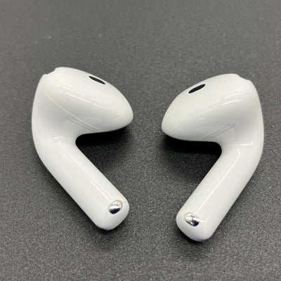 【中古】AirPods 4 MXP93J/A（アクティブノイズキャンセリング搭載）【秋葉原】