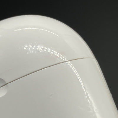 【中古】AirPods 4 MXP93J/A（アクティブノイズキャンセリング搭載）【秋葉原】