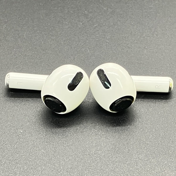 【中古】AirPods Pro MWP22J/A【秋葉原】