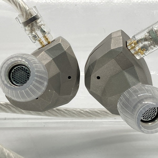 水月雨 (MOONDROP) 【中古】Kadenz【日本橋】 – e☆イヤホン