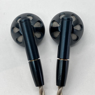 【中古】FF5 Black 【FIO-IEM-FF5-B】【秋葉原】