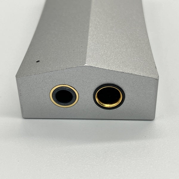 【中古】AK HC4 【IRV-AK-HC4】【日本橋】