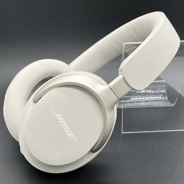 【中古】QuietComfort Ultra Headphones White Smoke【秋葉原】