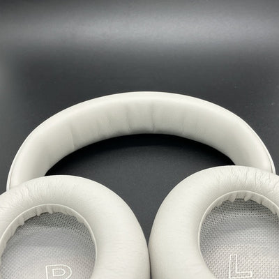 【中古】QuietComfort Ultra Headphones White Smoke【秋葉原】