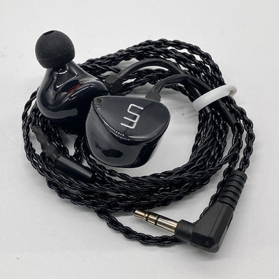 Unique Melody MACBETH unm-3140中古品 Unique Melody 【中古】MACBETH 【UNM-3140】【日本橋】 – e☆イヤホン