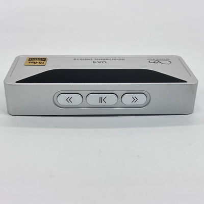 【中古】UA4 シルバー【秋葉原】