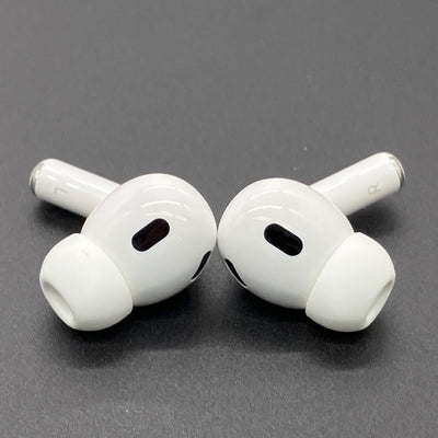 【中古】MagSafe充電ケース(USB-C)付きAirPods Pro(第2世代) MTJV3JA【日本橋】