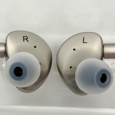 【中古】Que【秋葉原】