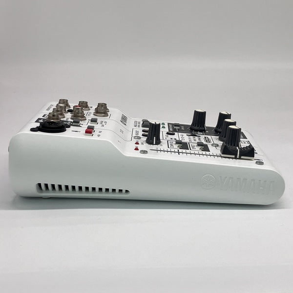 【中古】AG03【日本橋】