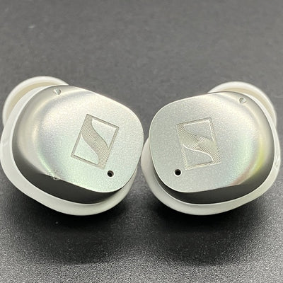 【中古】MOMENTUM True Wireless 4 ホワイトシルバー 【MTW4 White Silver】【秋葉原】