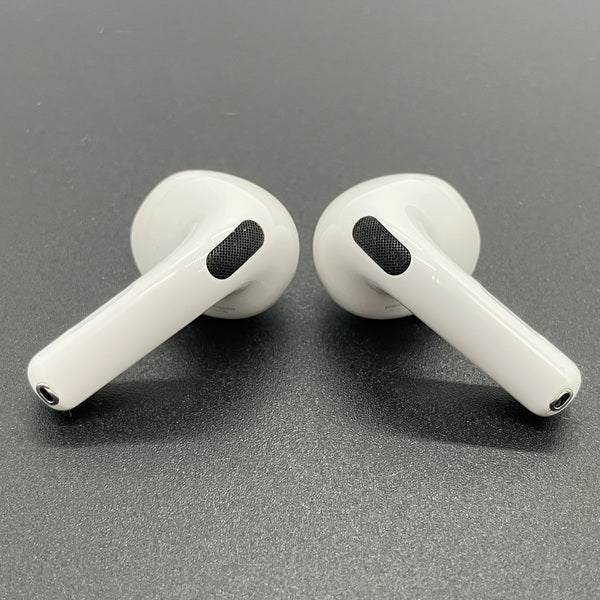 【中古】AirPods 4 MXP93J/A（アクティブノイズキャンセリング搭載）【名古屋】