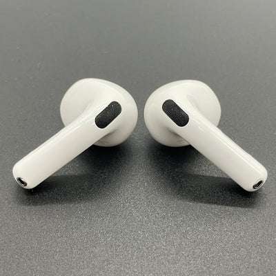 【中古】AirPods 4 MXP93J/A（アクティブノイズキャンセリング搭載）【名古屋】