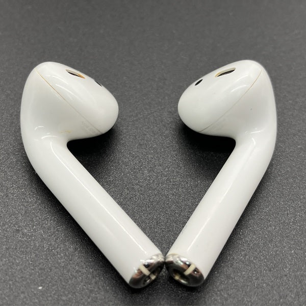 【中古】AirPods with Wireless Charging Case  MRXJ2J-A【仙台】