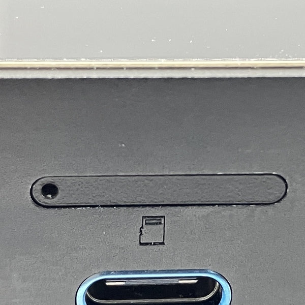 【中古】M17 【FIO-M17-B】【秋葉原】