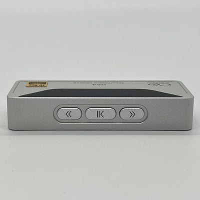 【中古】UA4 シルバー【秋葉原】