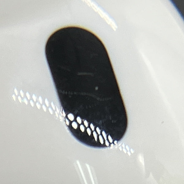 【中古】AirPods Pro (第2世代) MQD83J/A【秋葉原】