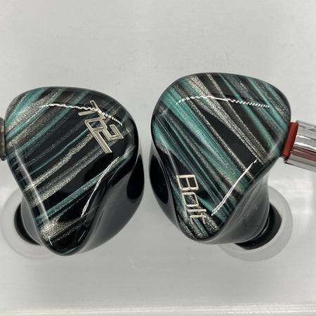 TO2 AUDIO 【中古】Bolt【秋葉原】 – e☆イヤホン