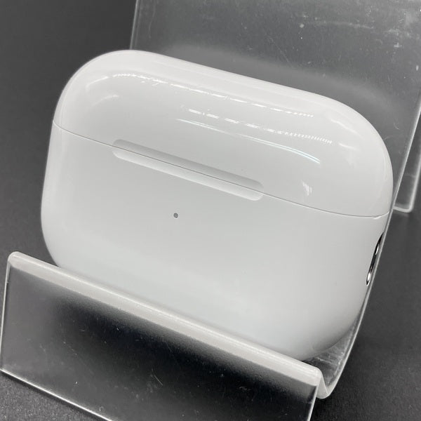 Apple 【中古】AirPods Pro (第2世代) 充電ケース (Lightning)【秋葉原