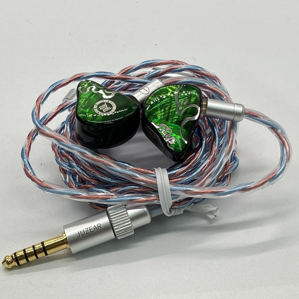 【中古】DEFIANT【仙台】