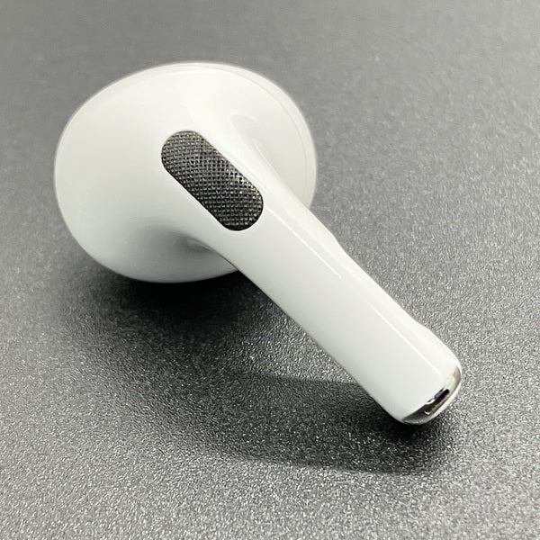 【中古】AirPods Pro (R側) (第2世代)(Lightning)【日本橋】