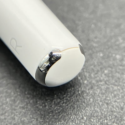 【中古】AirPods Pro (R側) (第2世代)(Lightning)【日本橋】